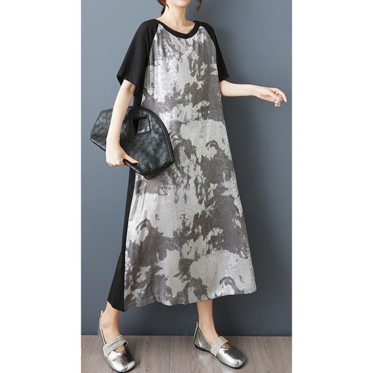 モノトーン アート ワンピース  30000