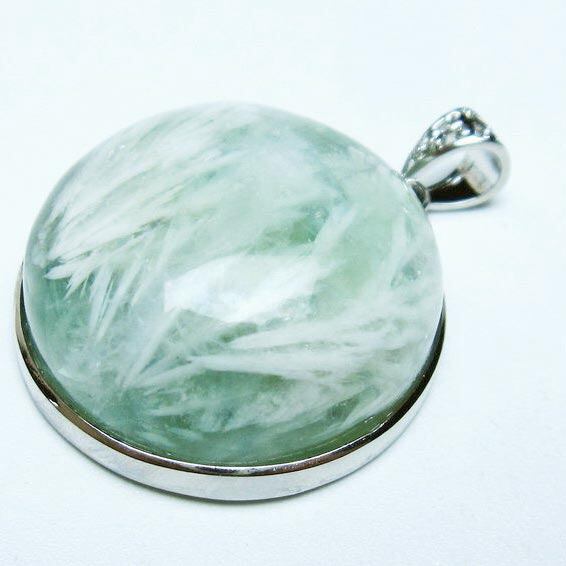 エンジェルフェザー フローライト ペンダント 一点物 おまかせ便 112-12080