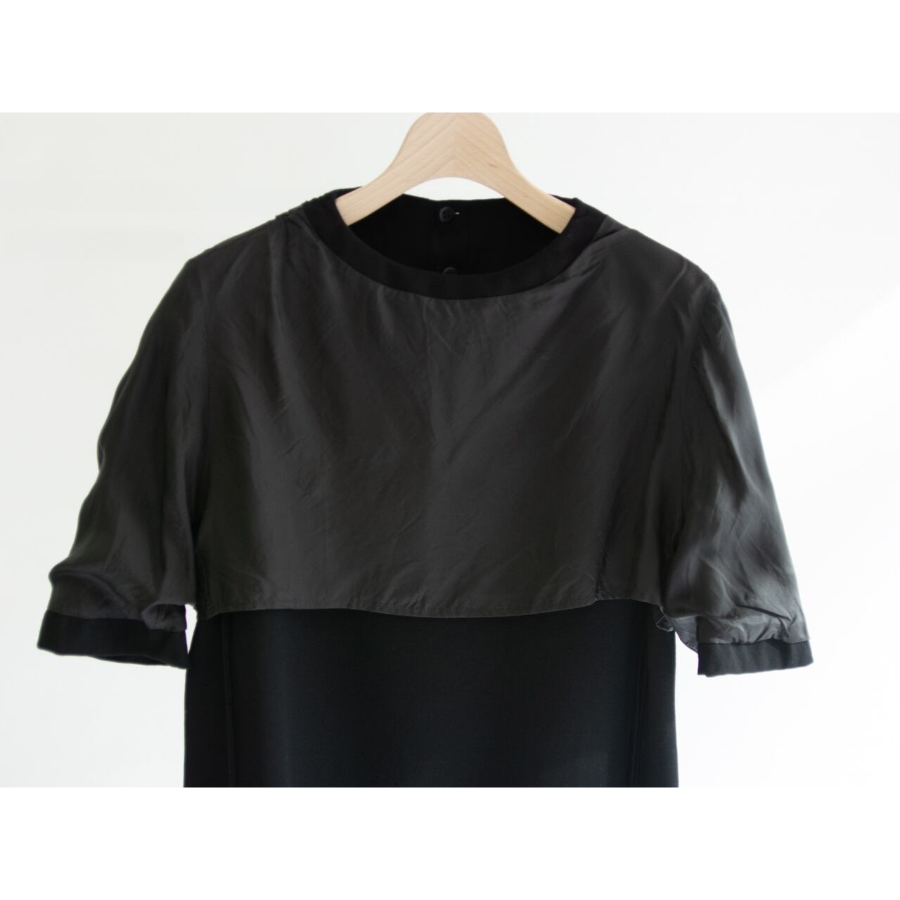 【GIORGIO ARMANI】Made in Italy 100% Wool H/S Blouse(ジョルジオアルマーニ イタリア製 ウール半袖ブラウス)