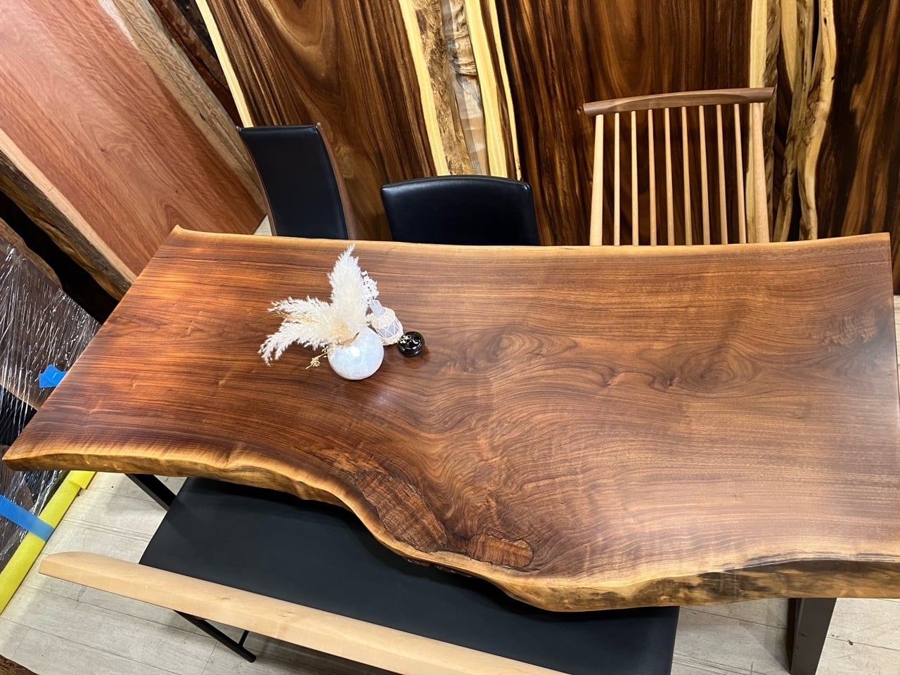 ウォールナット_1950×740-750-870×55_浅草本店_テーブル天板/一枚板