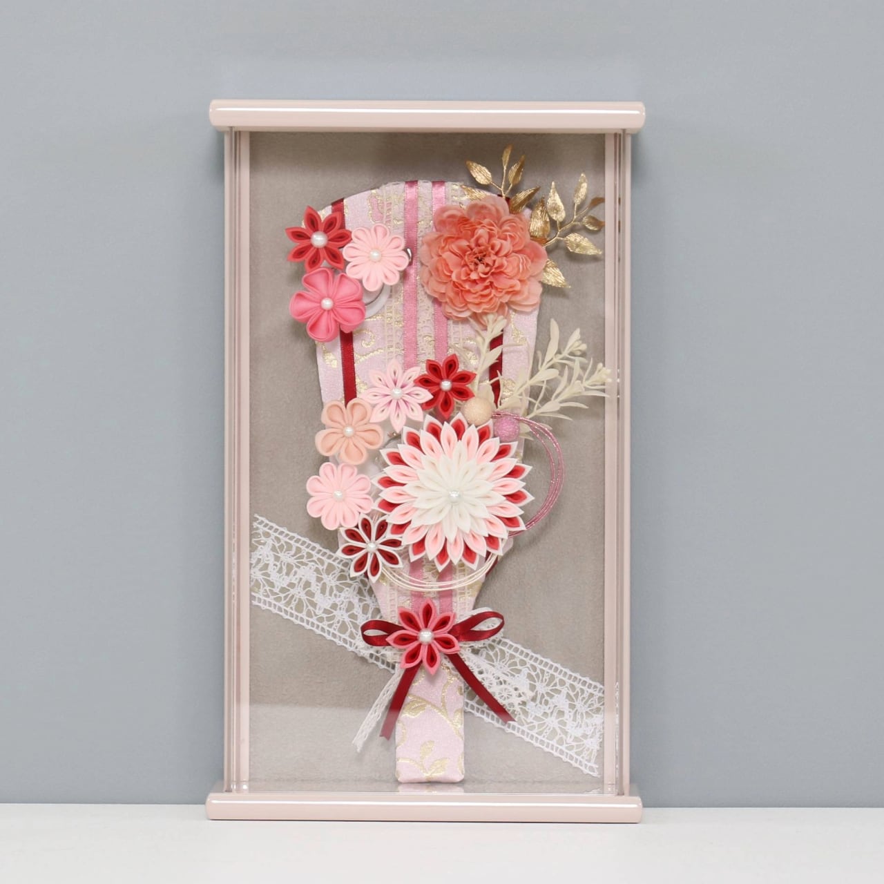 【彩音 つまみ 羽子板 9号】 羽子板飾り アクリルケース飾り 羽子板|木製|ピンク系|和モダン|コンパクト