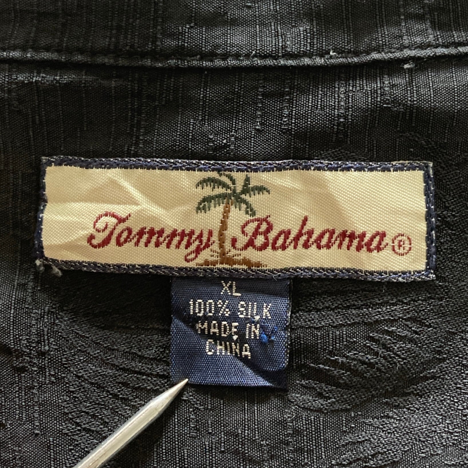 Size.XL】Tommy Bahama トミーバハマ シルク100% 単色 シャドー総柄