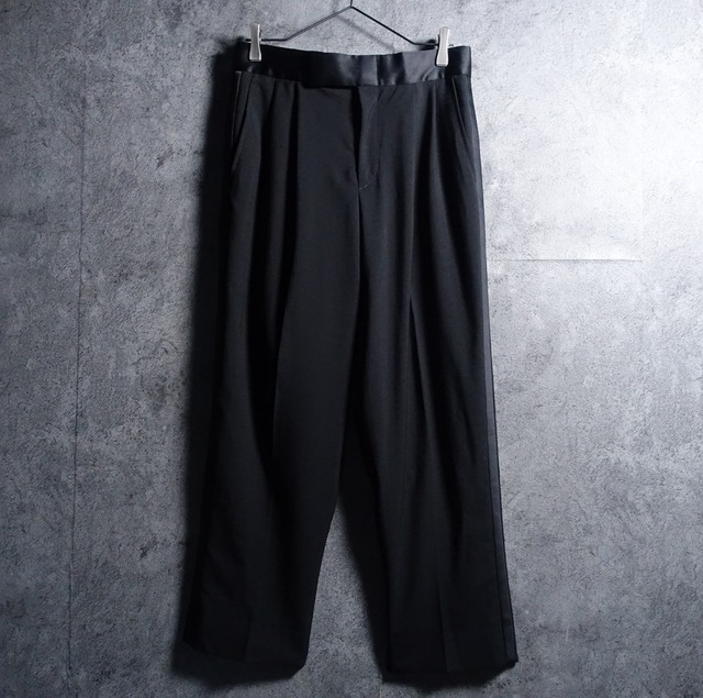 Black Satin Side Line Design 2-Tuck Wide Slacks