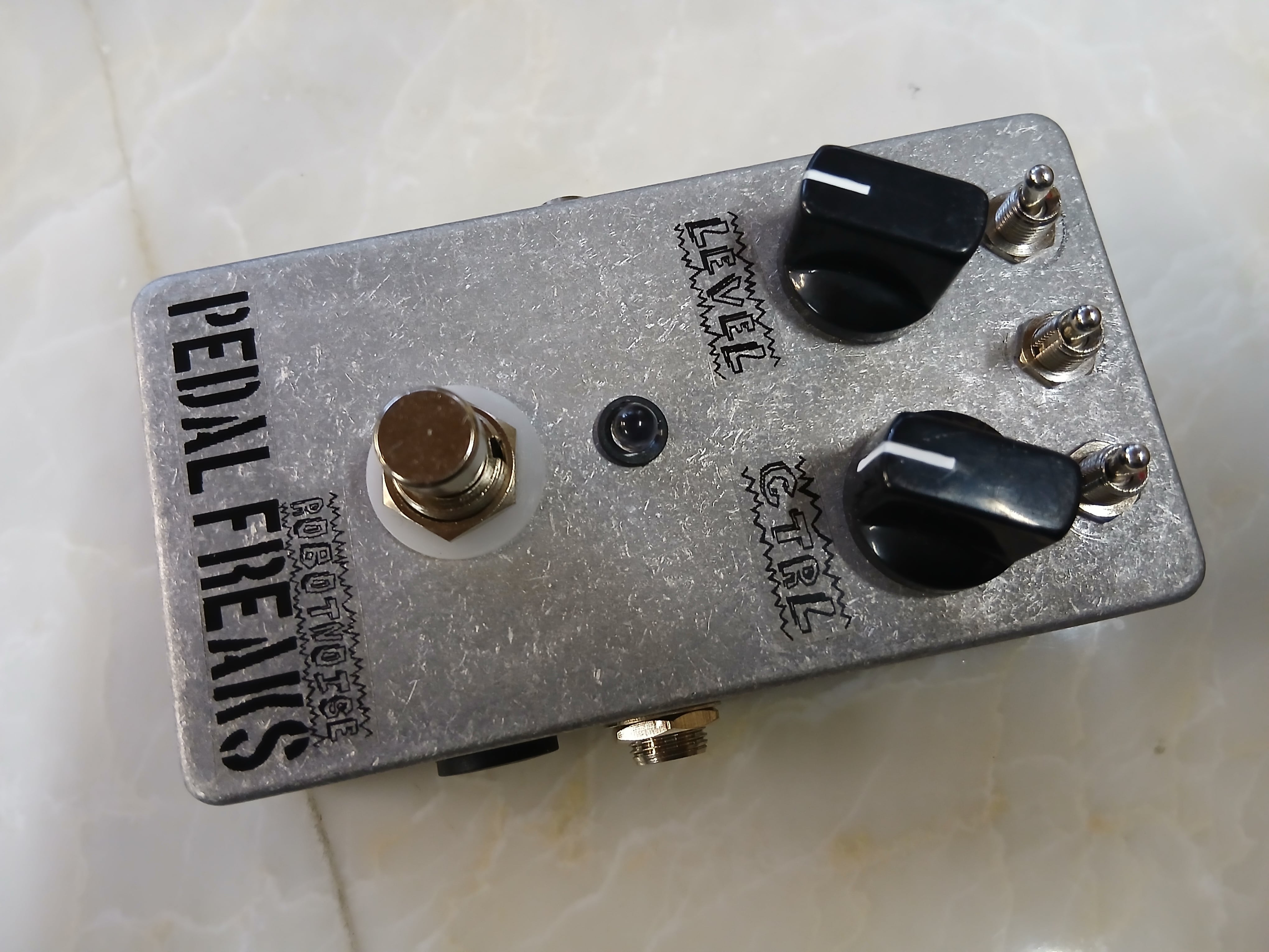 エフェクター完成品 | PEDAL FREAKS