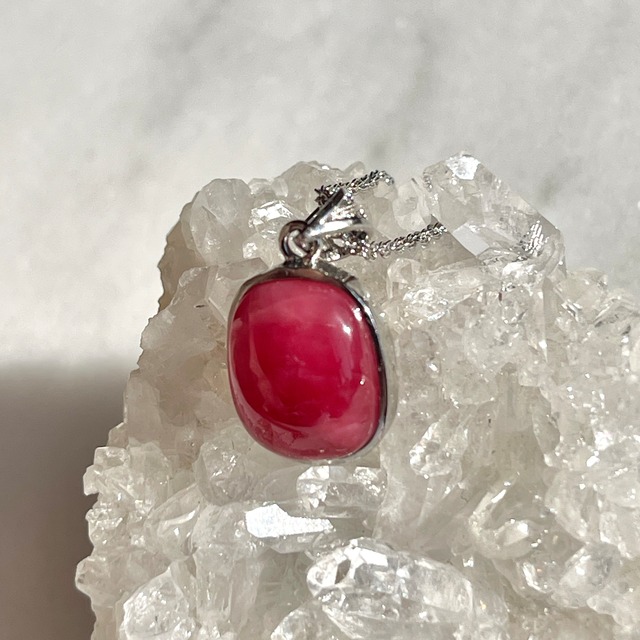 【超美石・レア】【最高級】インペリアルロードナイト　ペンダント（チェーンつき）1180