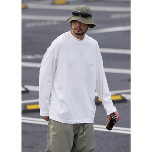 Smiley patch long sleeve tee 1053