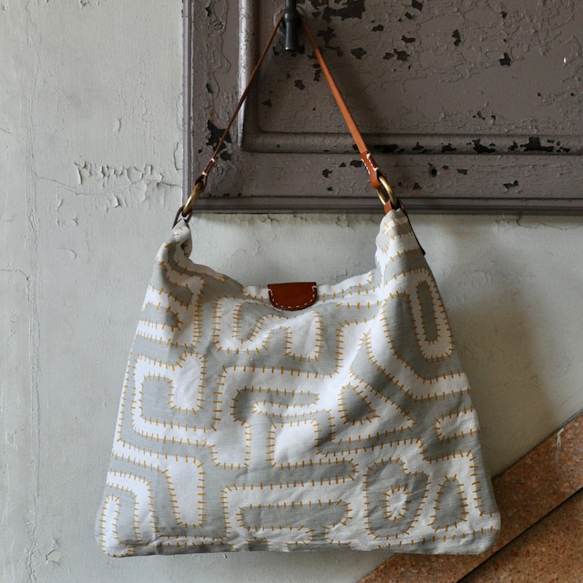 MEKU BAG -PETANKO- / gray yellow