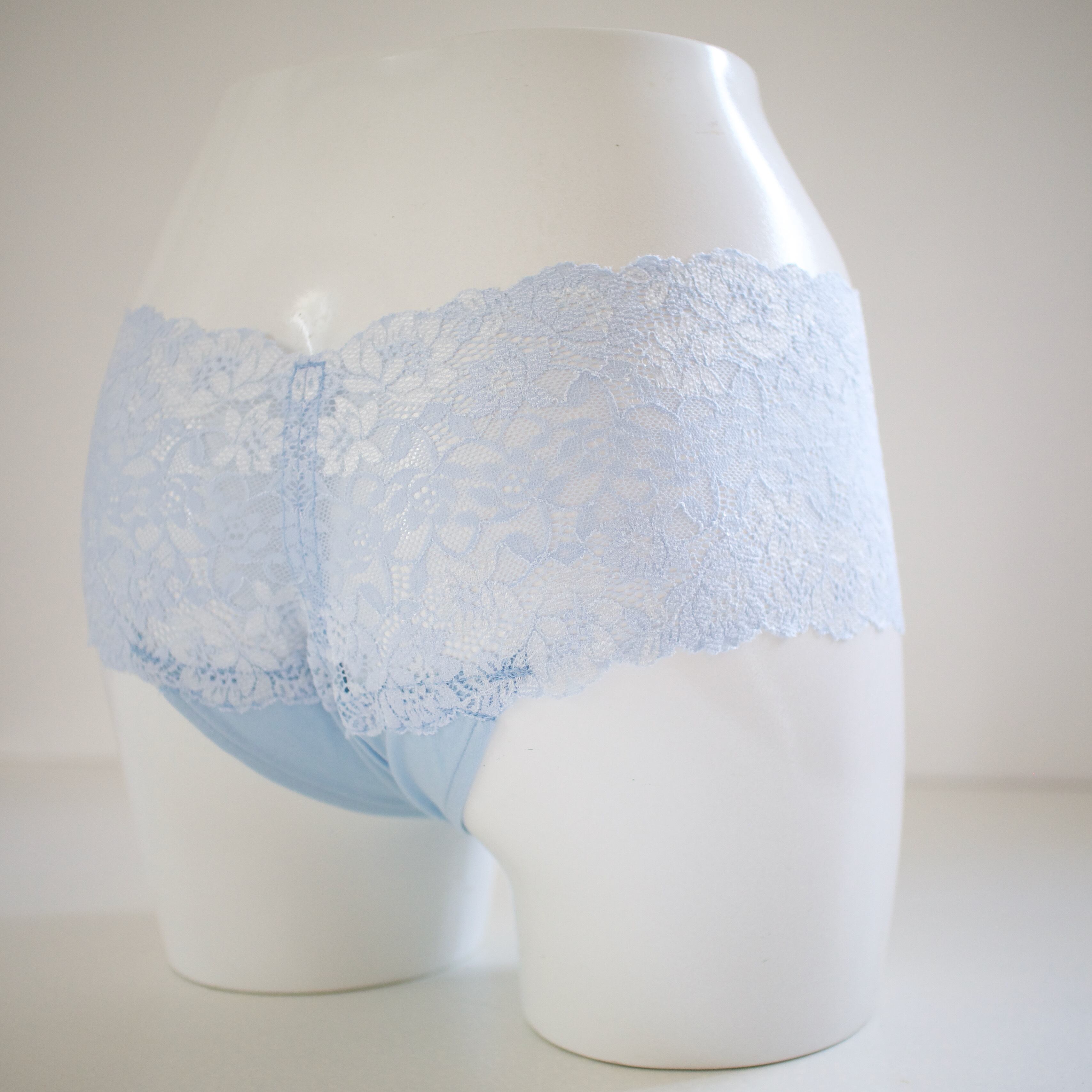 Punties* 総レース ボクサータイプ <ライトブルー>