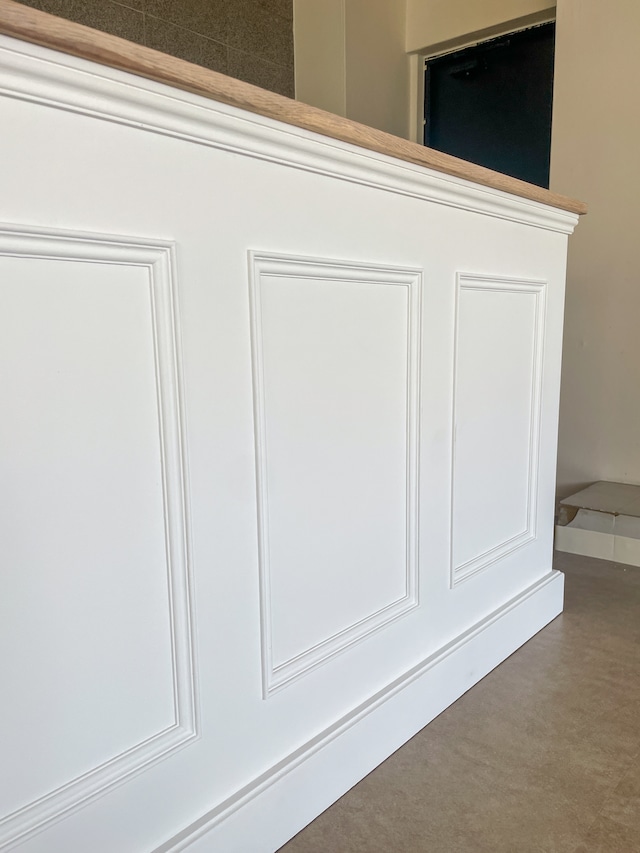 お花屋さん向け作業台カウンター102 (梱包作業におすすめのオーダーメイドレジ台)W2000 ホワイトオーク天板