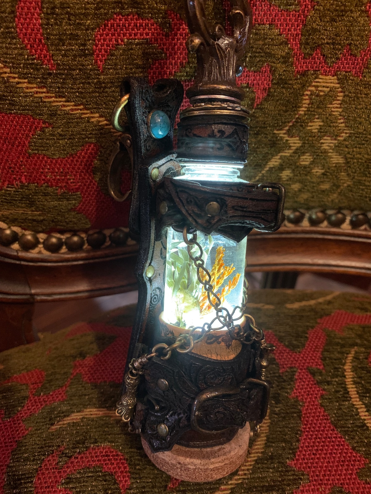 隠者の角灯 電池式 | REVERIE EMPORIUM 船長のお店