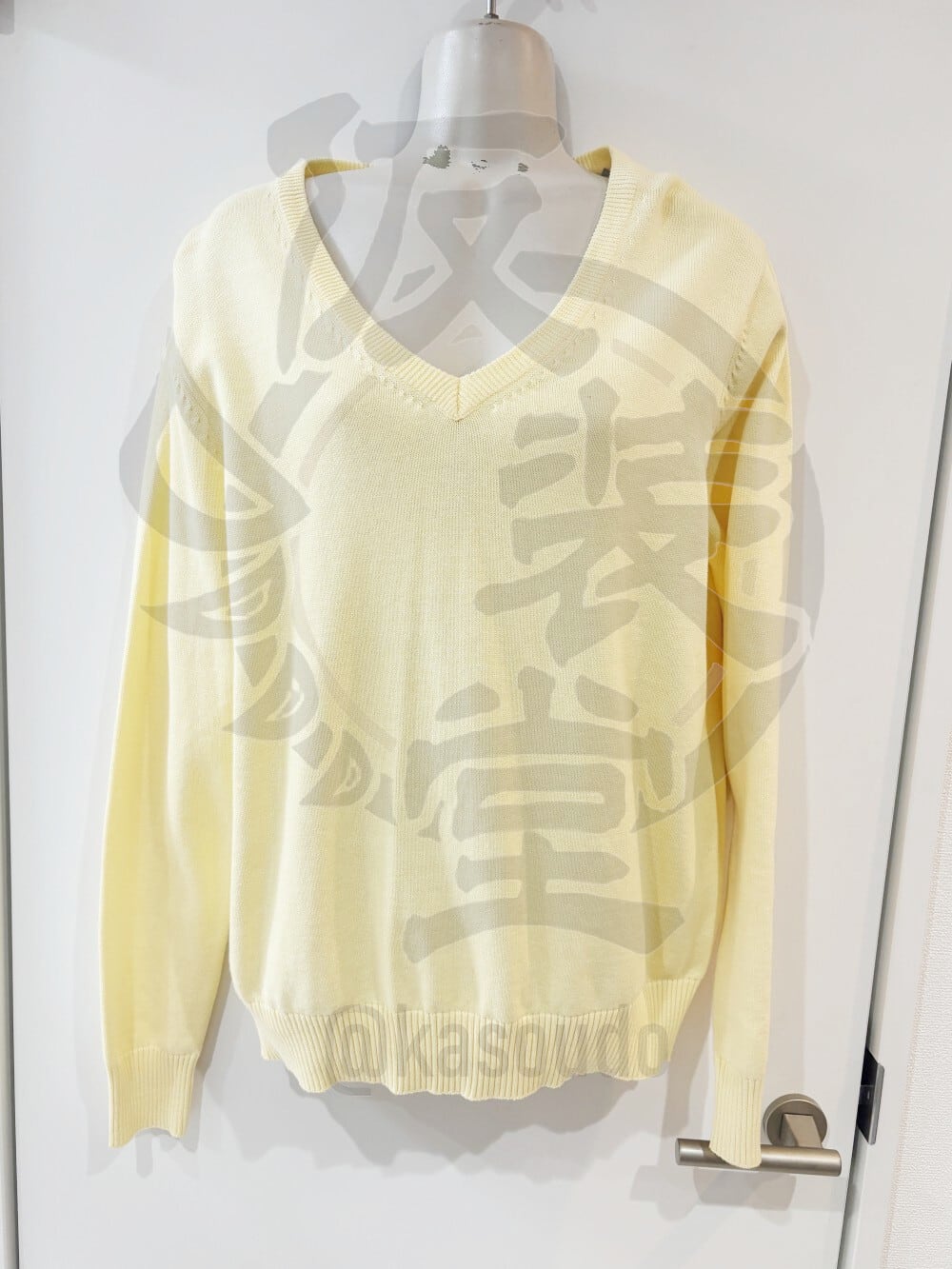 【展示処分】Vネックセーター イエロー Lサイズ(サンプル品につき訳あり)