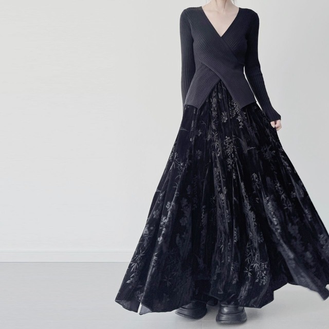 Velvet pattern flared maxi skirt C0957