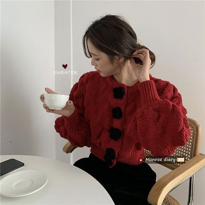 セーター コート レッドニットカーディガンオータムウィンタールーズクロップドトップス 秋物 冬物 モンロー45518396585