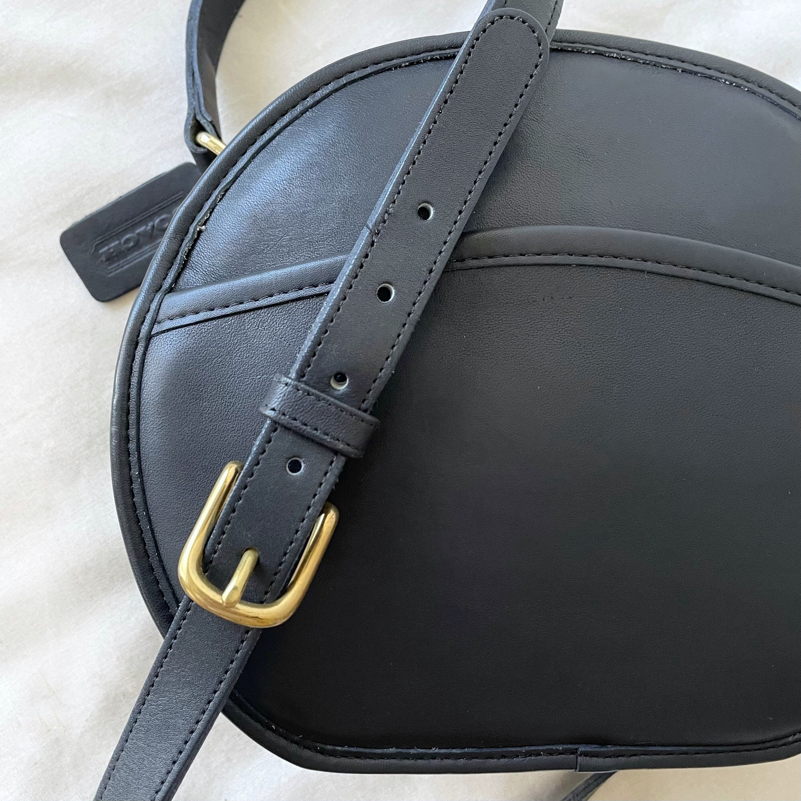 RARE VINTAGE COACH (OLD COACH オールドコーチ) CHESTER BAG IN NAVY