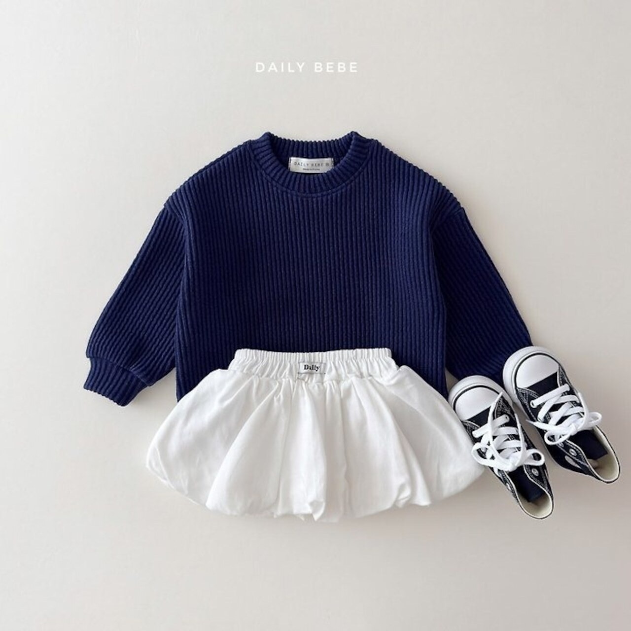 韓国子供服 / 26Autumn / 〖取寄〗DAILYBEBE / リブボリュームMTM/ キッズ服 / ジュニア服 / 秋服 *XS~JL*