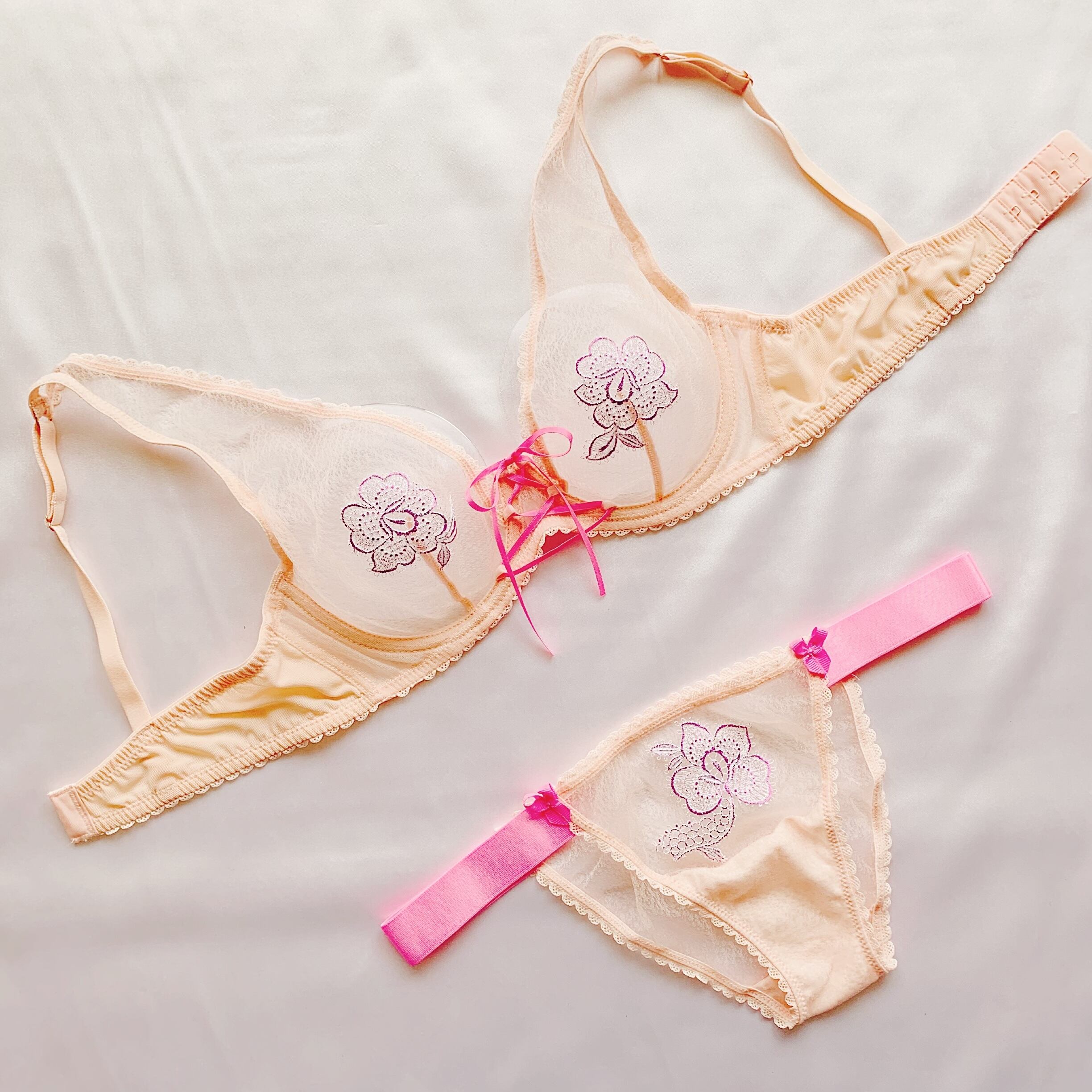 ◇即納・再入荷◇ MIMI HOLLIDAY Flower Ribbon Bra set 32C×S | THE
