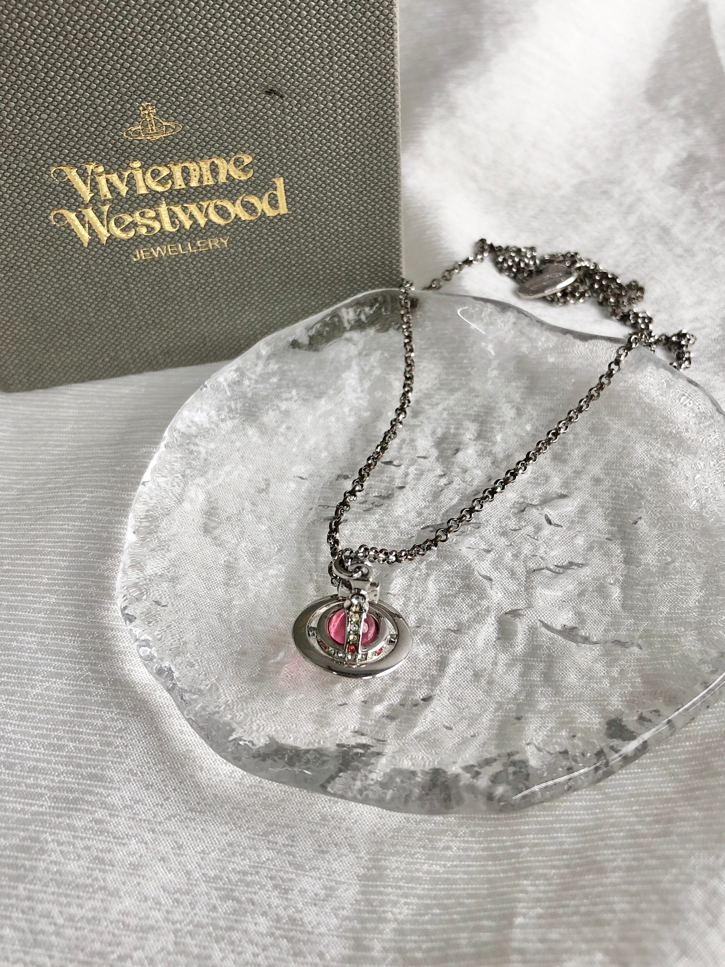 Vivienne Westwood ヴィヴィアンウエストウッド ネックレス オーブ 