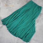 社交ダンス 衣装 スタンダード スカート レッスンウェア 無地 シンプル 練習着 A vivare アビバーレ 緑 グリーン系 レース かわいい エレガント フレッシュ 伸縮性 レディース ダンススカート スポーツウェア 軽やか カジュアル 練習用 おしゃれ 大人用 体型カバー 楽チン スタイリッシュ 社交ダンス用品 おすすめ 通気性 有り