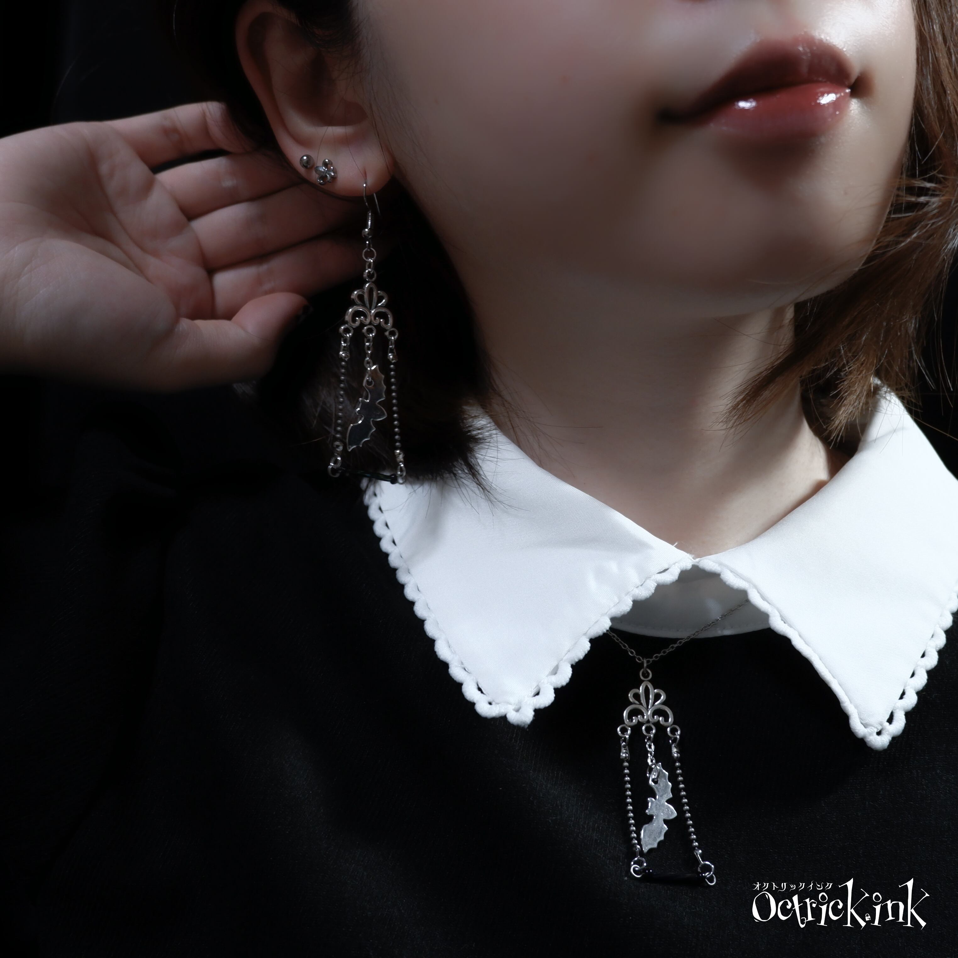 MadCIRCUS 片耳 コウモリの空中ブランコ ピアス/イヤリング | ダーク