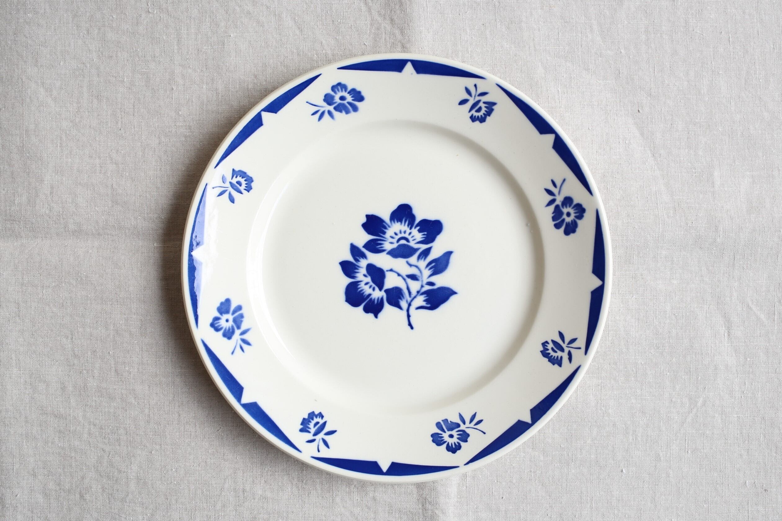 フランス アンティーク ヴィンテージ Badonviller プレート『MADELON』 N-01291b