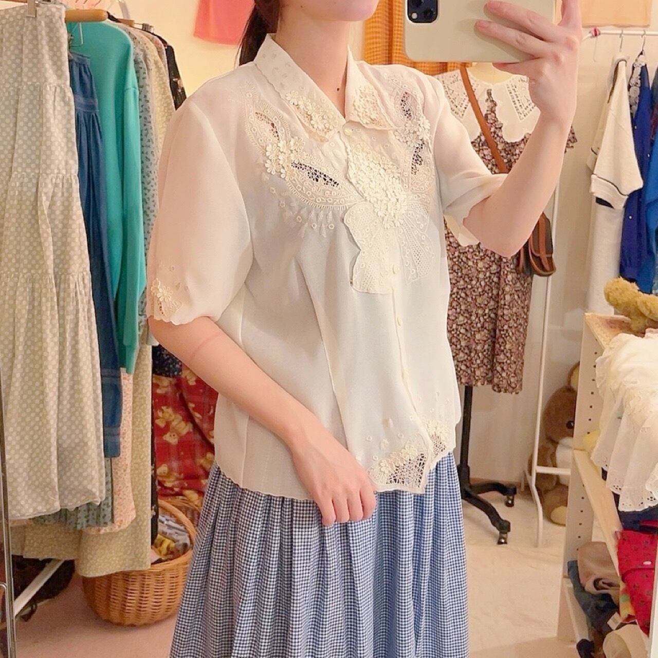 flower ribbon embroidery blouse