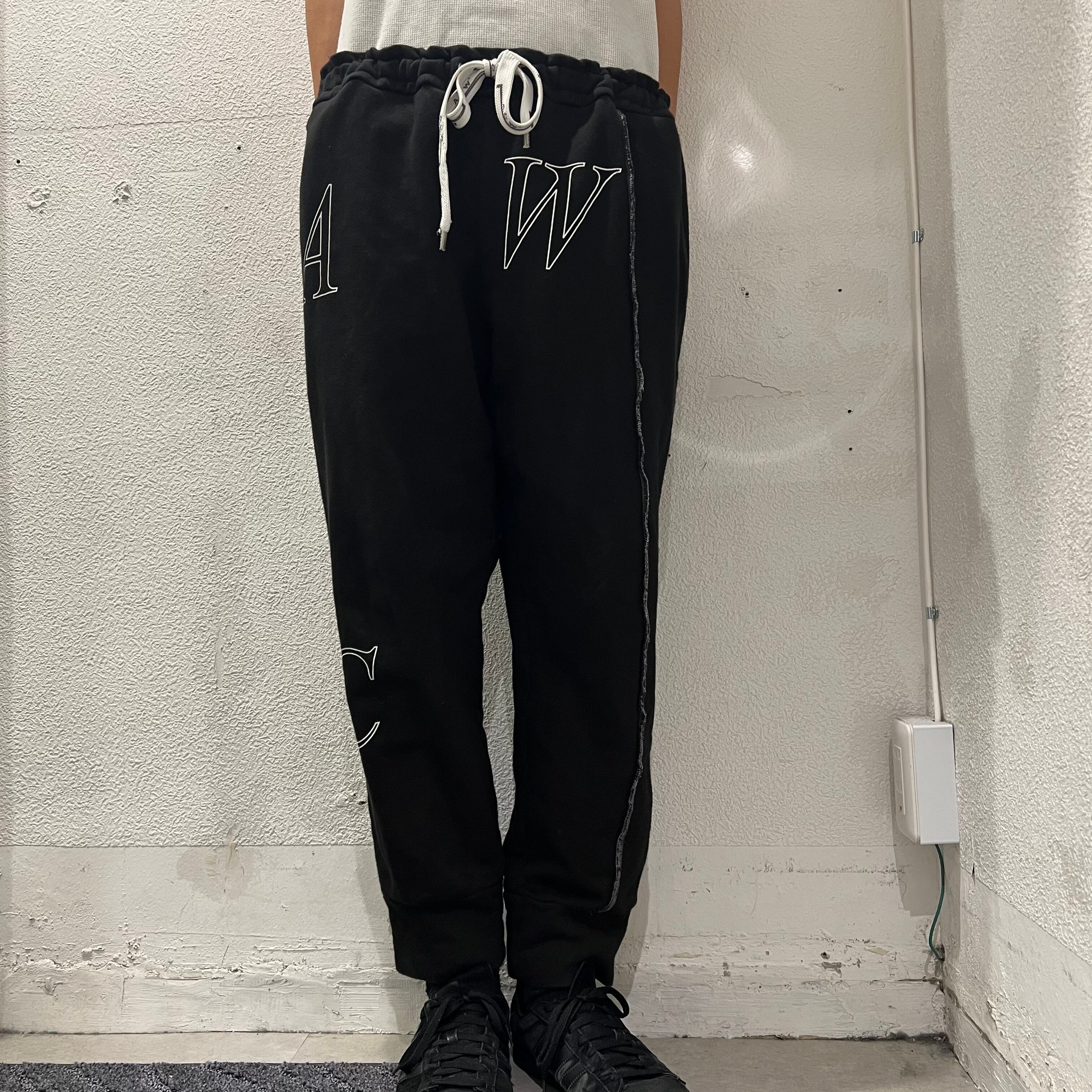 ジジル レディース カジュアルパンツ ボトムス Pants Black