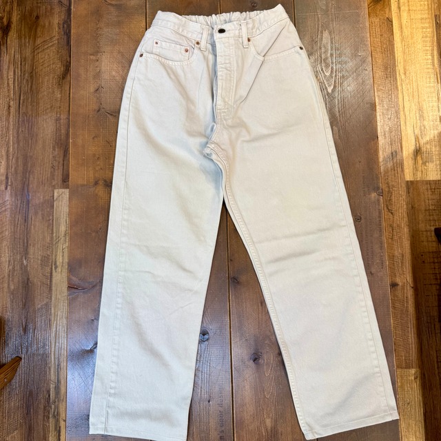 【USED UPCYCLE】(W34) Levi's 615 1tuck Easy Denim（natural）