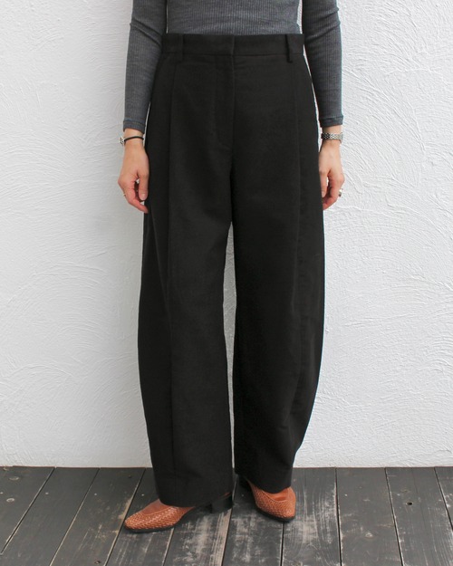 SAYAKA DAVIS/cacao trousers