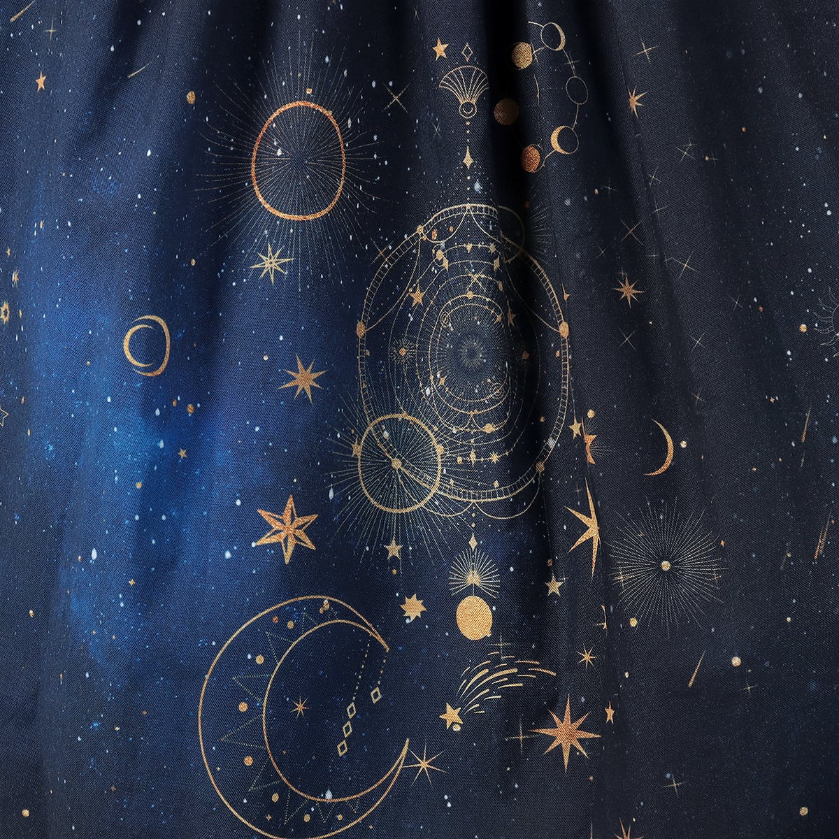 星空を眺めに 銀河の彼方まで広がる、天体総柄（ゴールド） ギャザー
