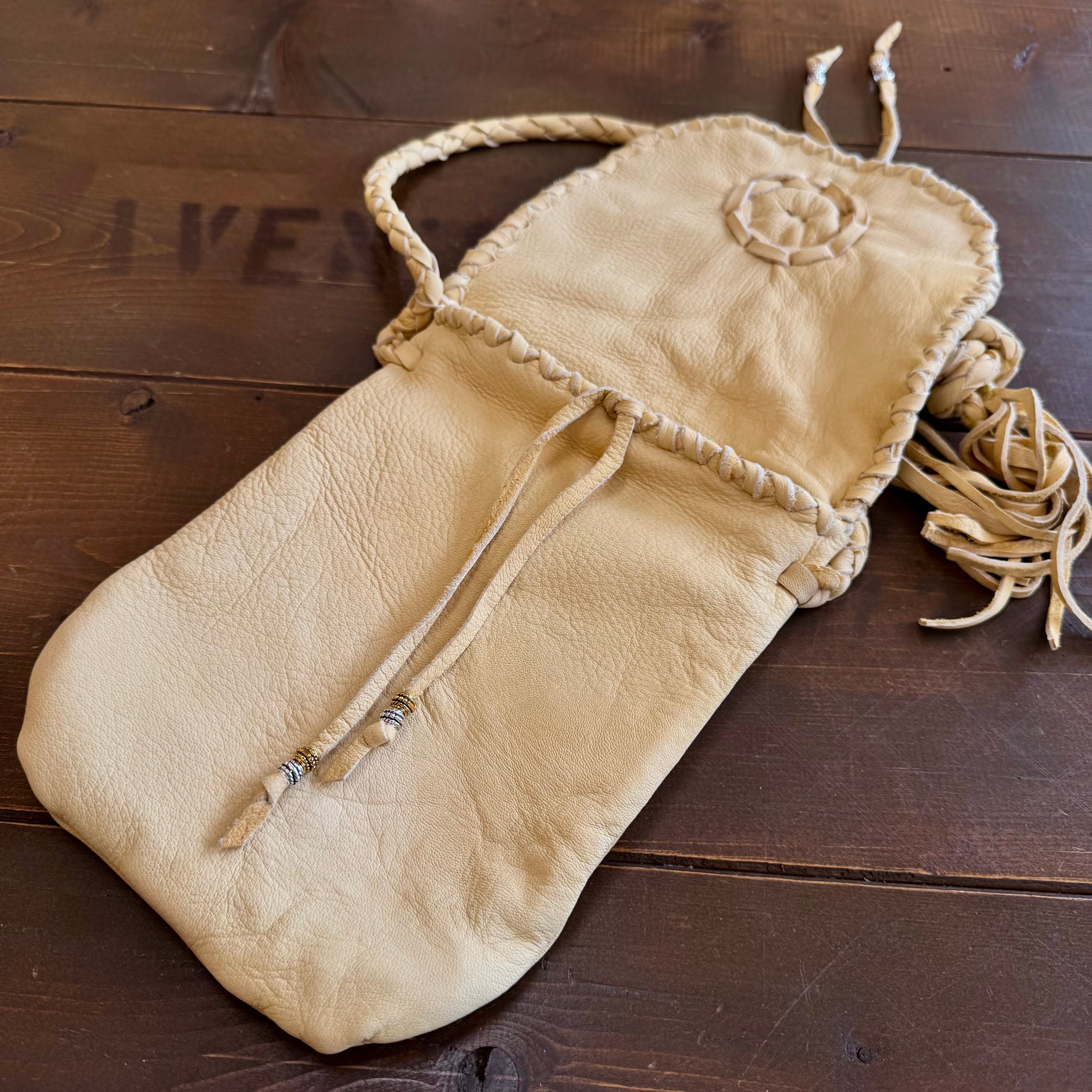 ナスングワム×アーリーモーニング【Nasngwam×Early Morning】Deerskin