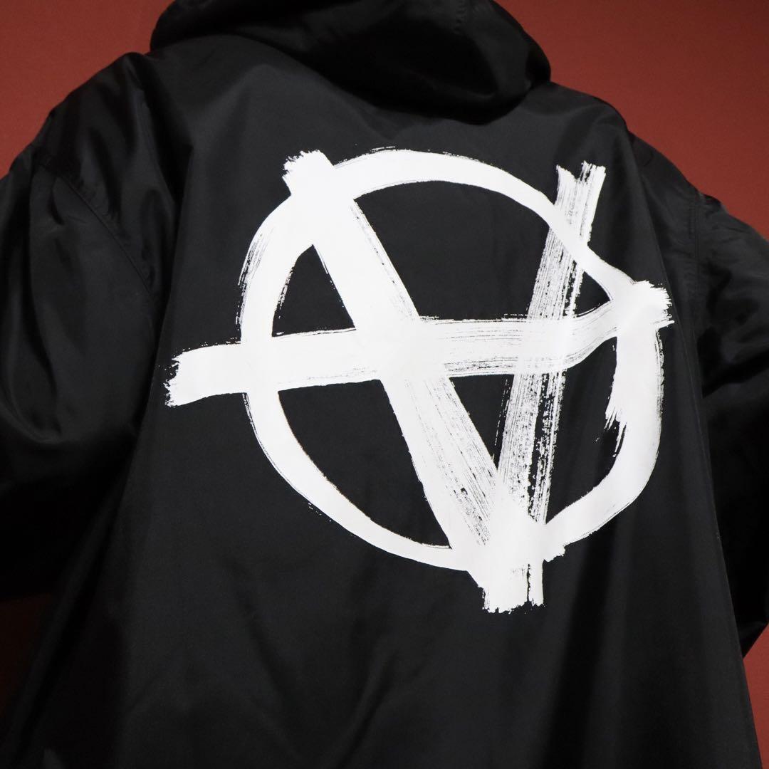 美品 VETEMENTS ブラック コート 楽天市場】Vetements ヴェトモン WAH18JA24 Oversized hooded
