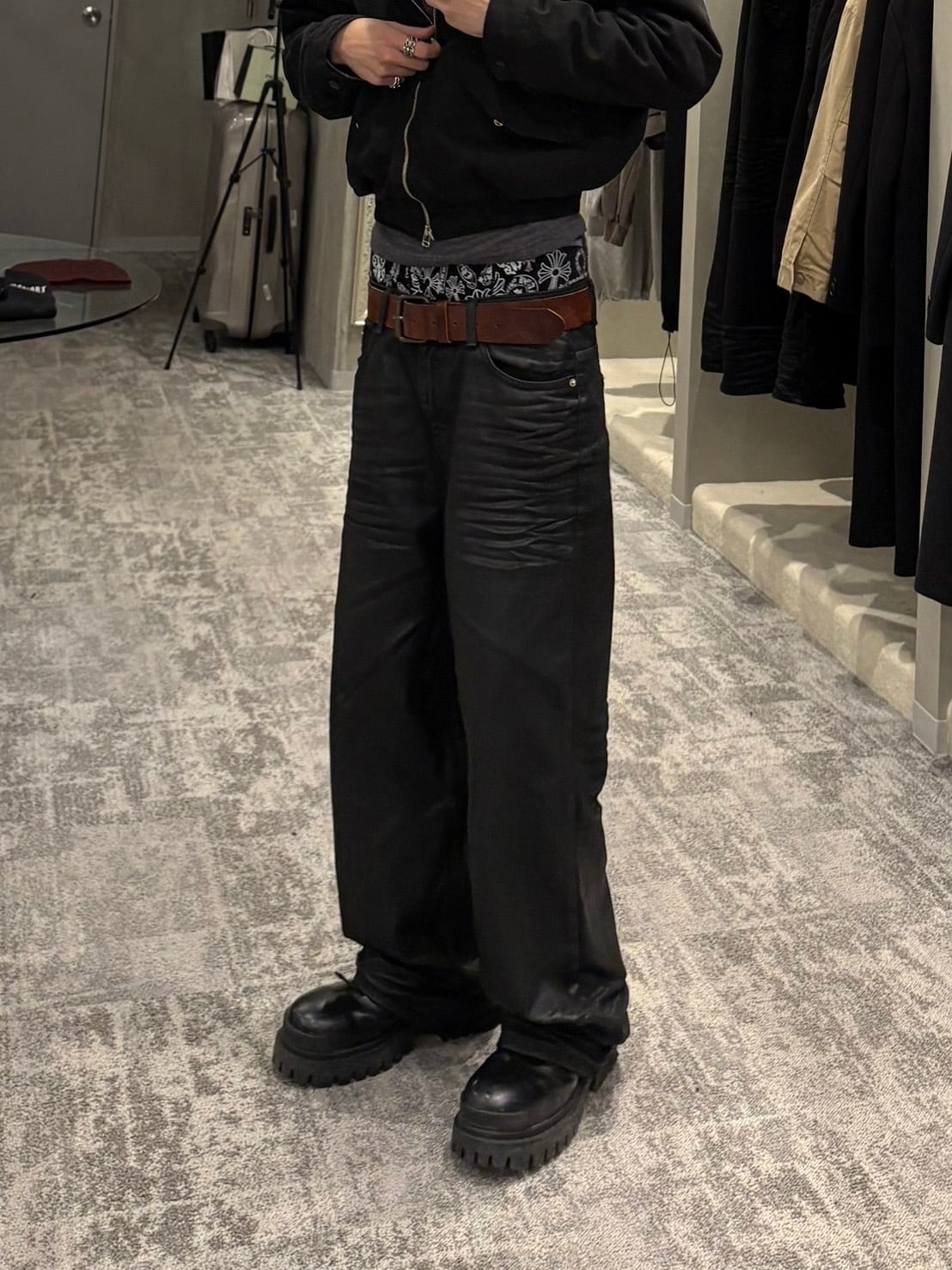 パンツ RADIANT Embossing coating denim 即納】RADIANT Embossing coating denim | 韓国ファッション セレクト