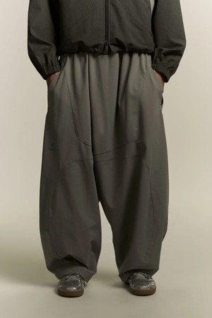 【25AW】NAMESAKE(ネームセイク) / NOMAD TRACK PANTS / パンツ