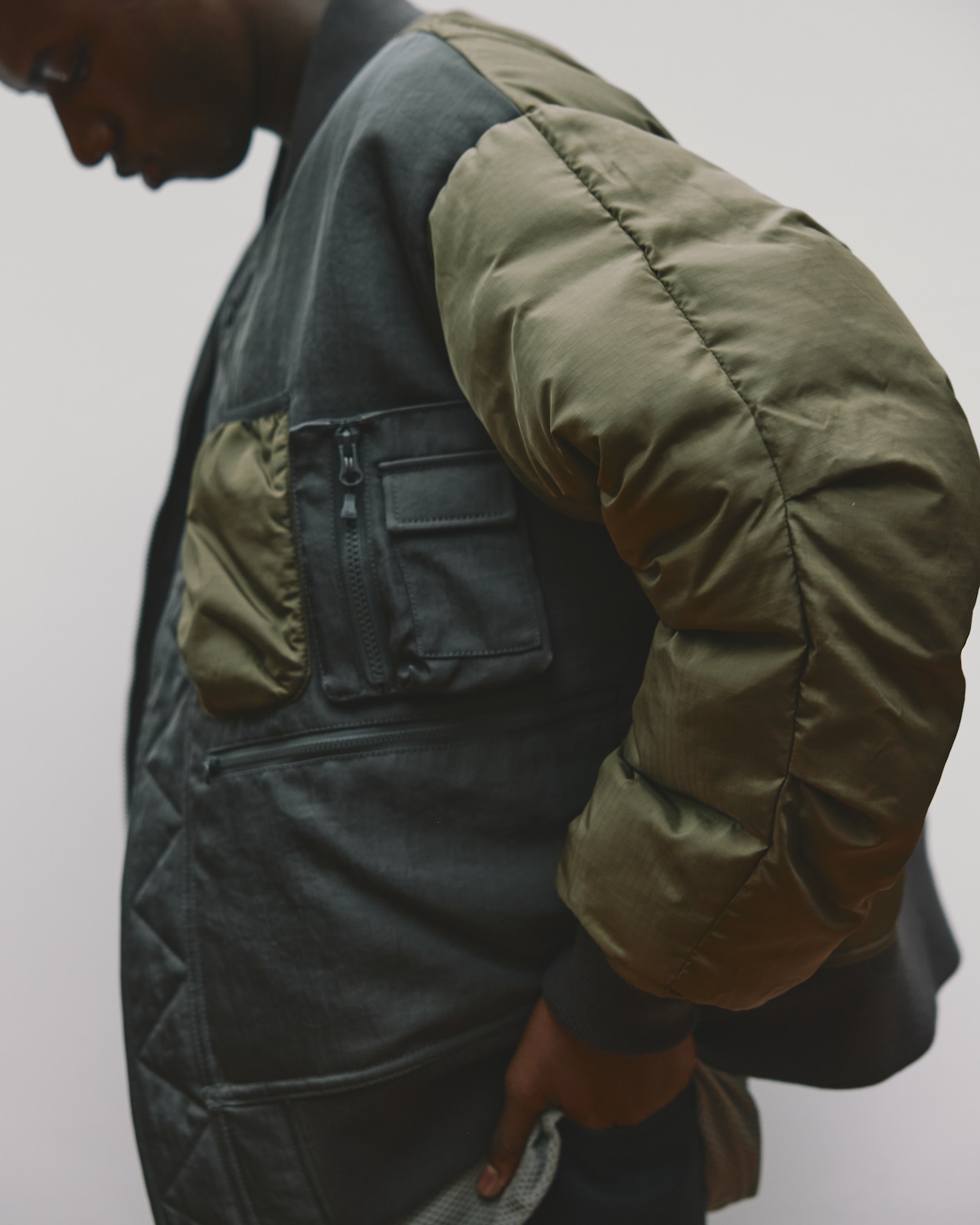 【DAIWA PIER39】TECH REVERSIBLE MA-1 DOWN JACKET