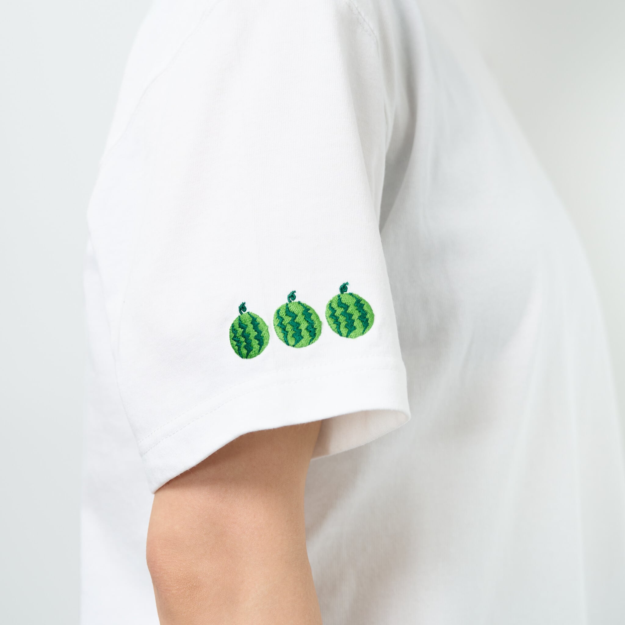ohサマー・ブッダ！ 仏像 オーセンティックスーパーTシャツ (刺繍) 7.1