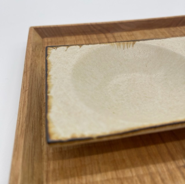 『沖本 東』二菜豆皿　ｱｲﾎﾘｰ　2022118011011