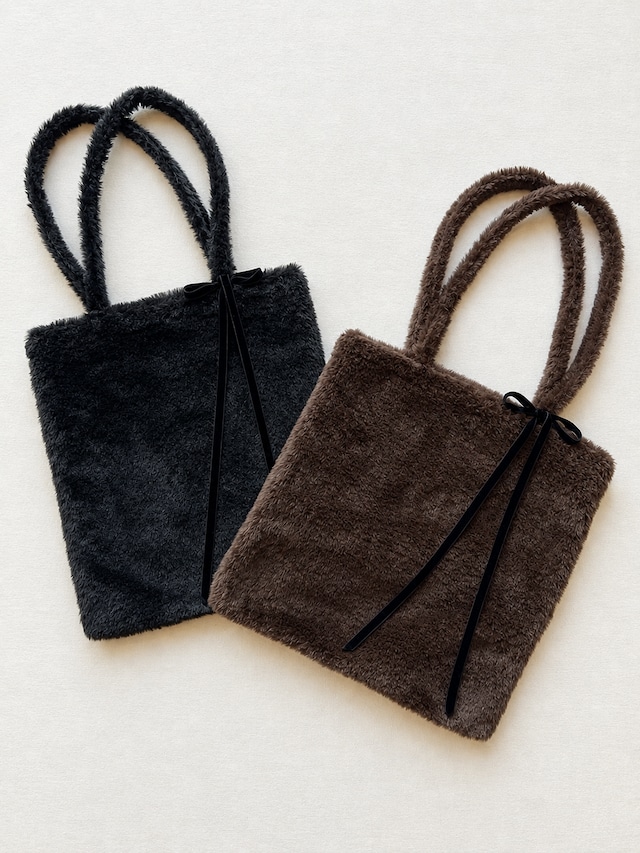 Bilitis dix-sept ans / Fur Tote Bag