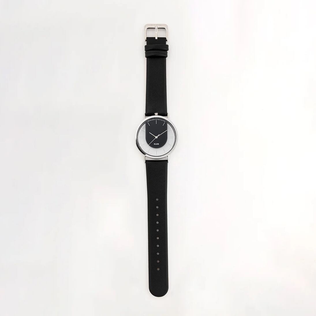 強化ベルト交換済】DAMUE D56 Chronograph White G-SHOCKカスタム用