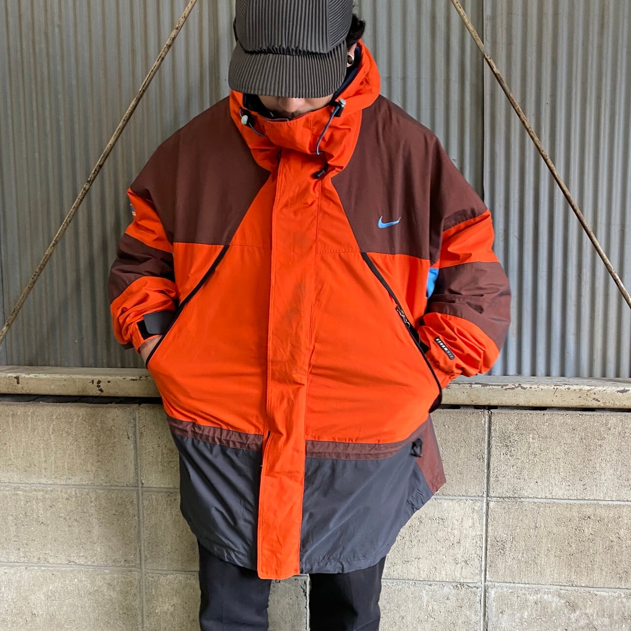 ビッグサイズ 00年代 NIKE ACG ナイキ ロゴ刺繍 マウンテンパーカー  