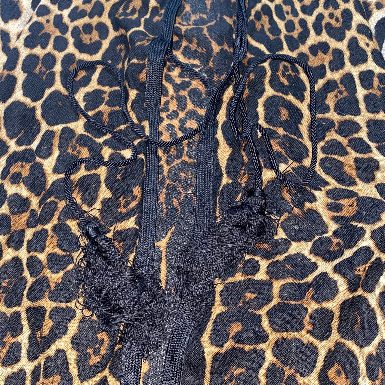 SAINT LAURENT PARIS leopard pattern wool cape