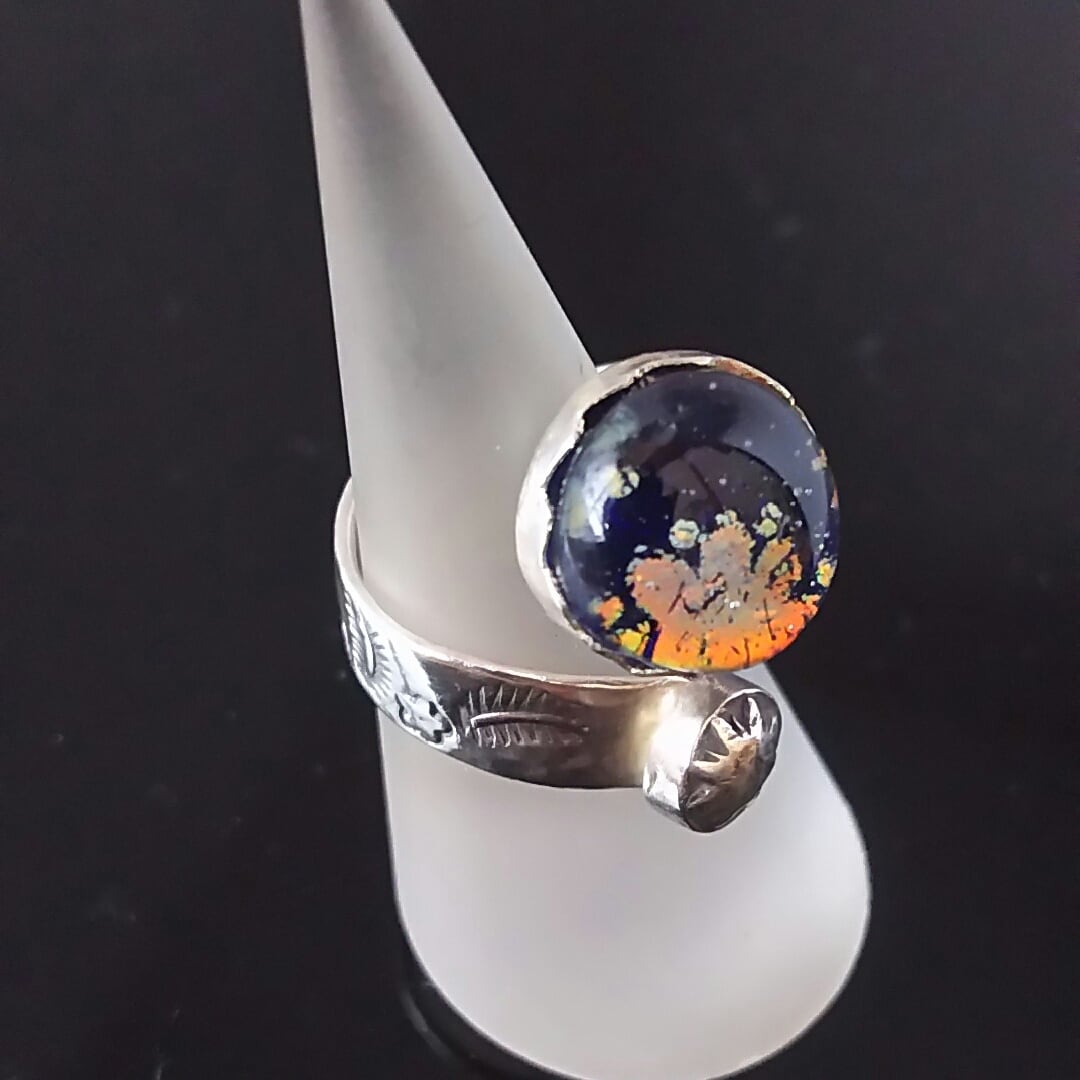 琉球ガラスのスパイラルリング