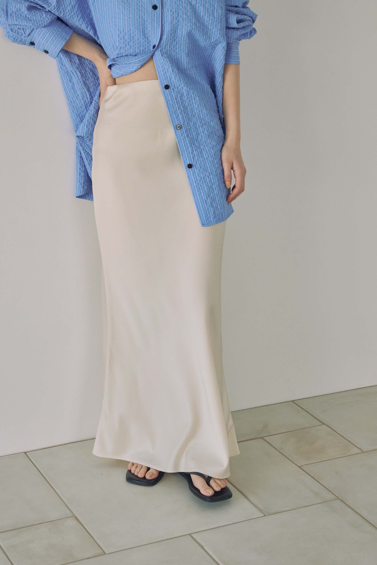 DU240505 satin straight flare skirt【Re Stock】【残り僅か】