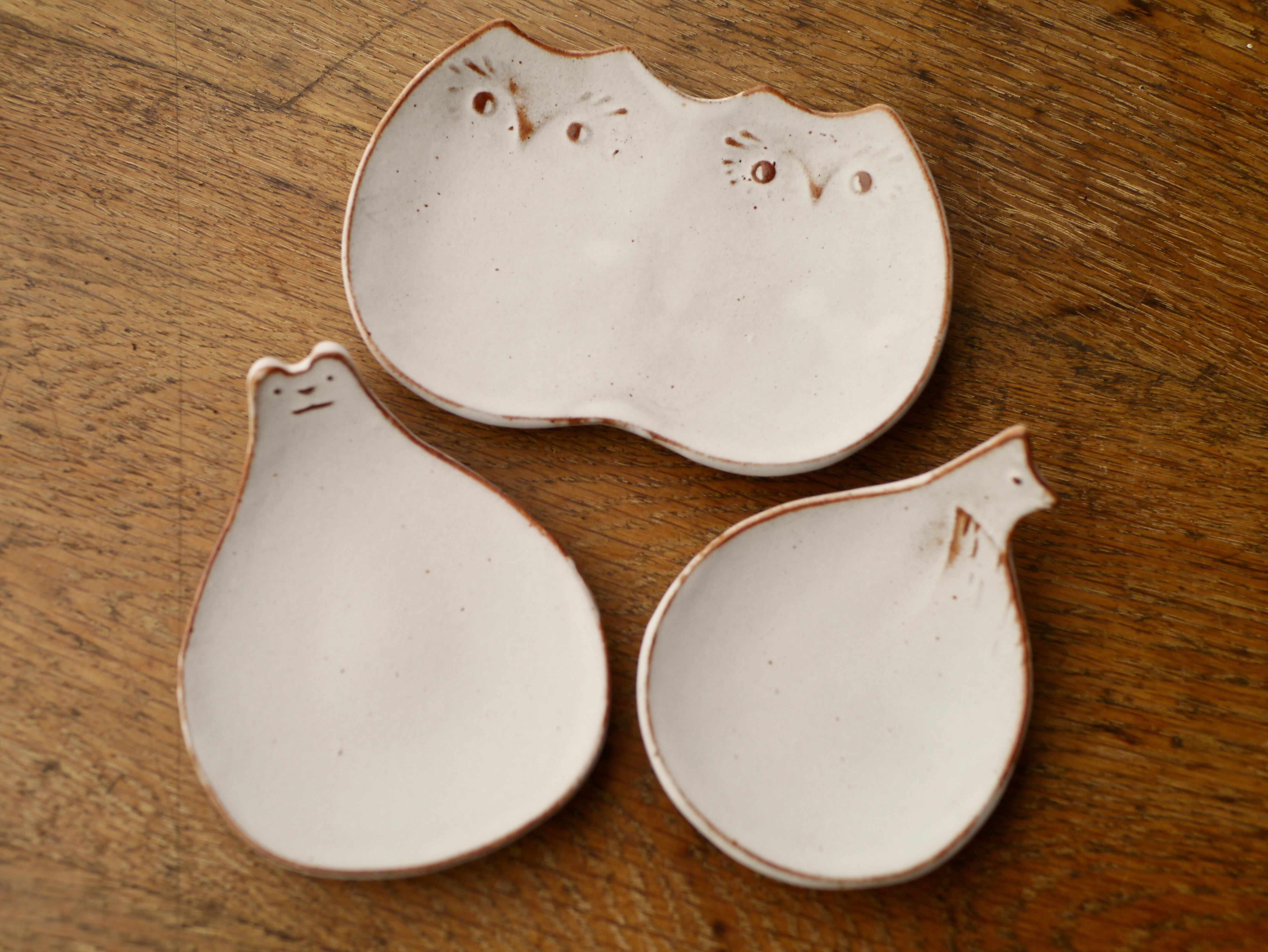きつねの豆皿 | ITOGA POTTERY