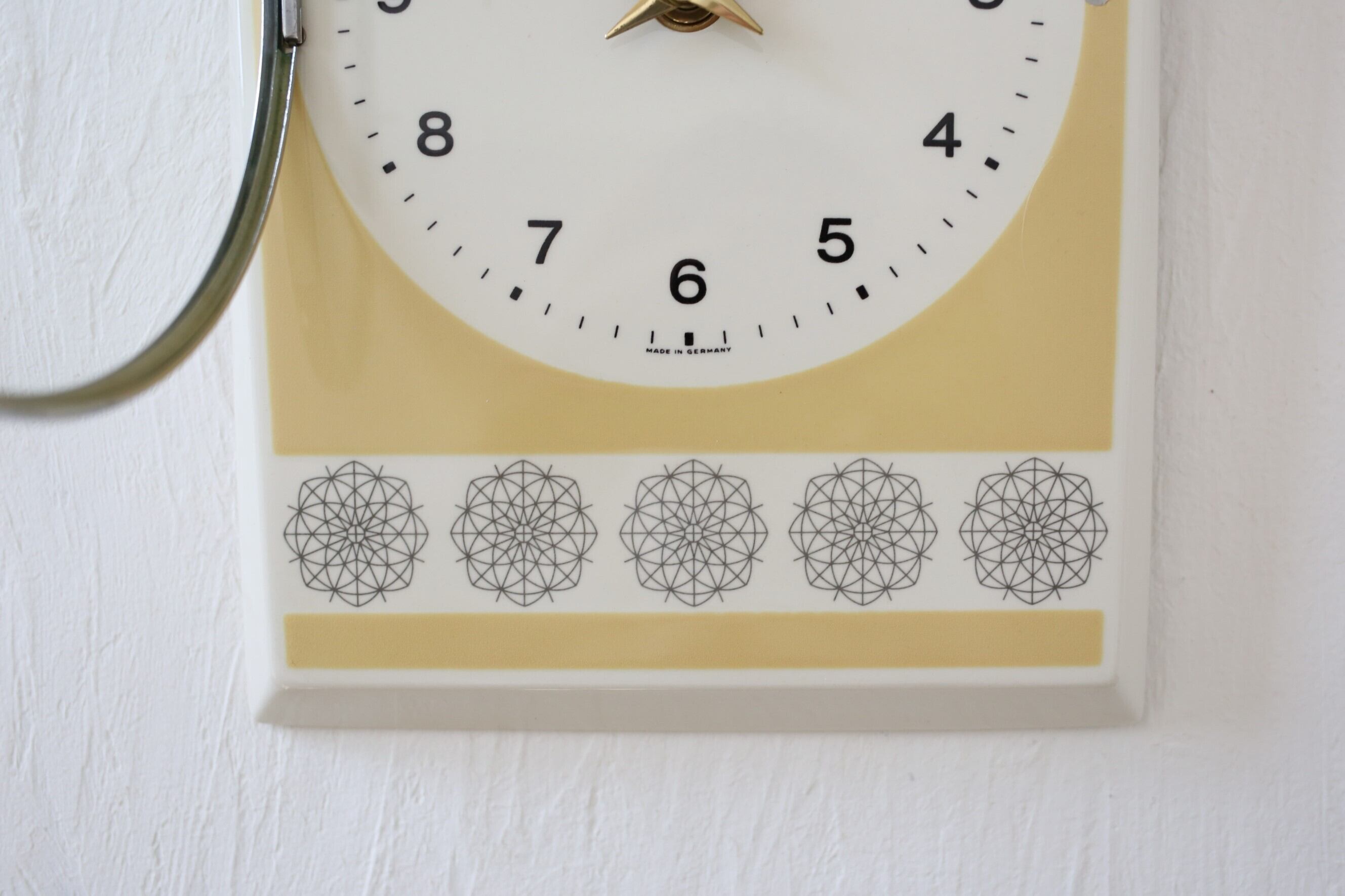 E4; ドイツ Diehl社 ヴィンテージ壁掛け時計 E4; ドイツ Diehl社 ヴィンテージ壁掛け時計 Diehl 木製