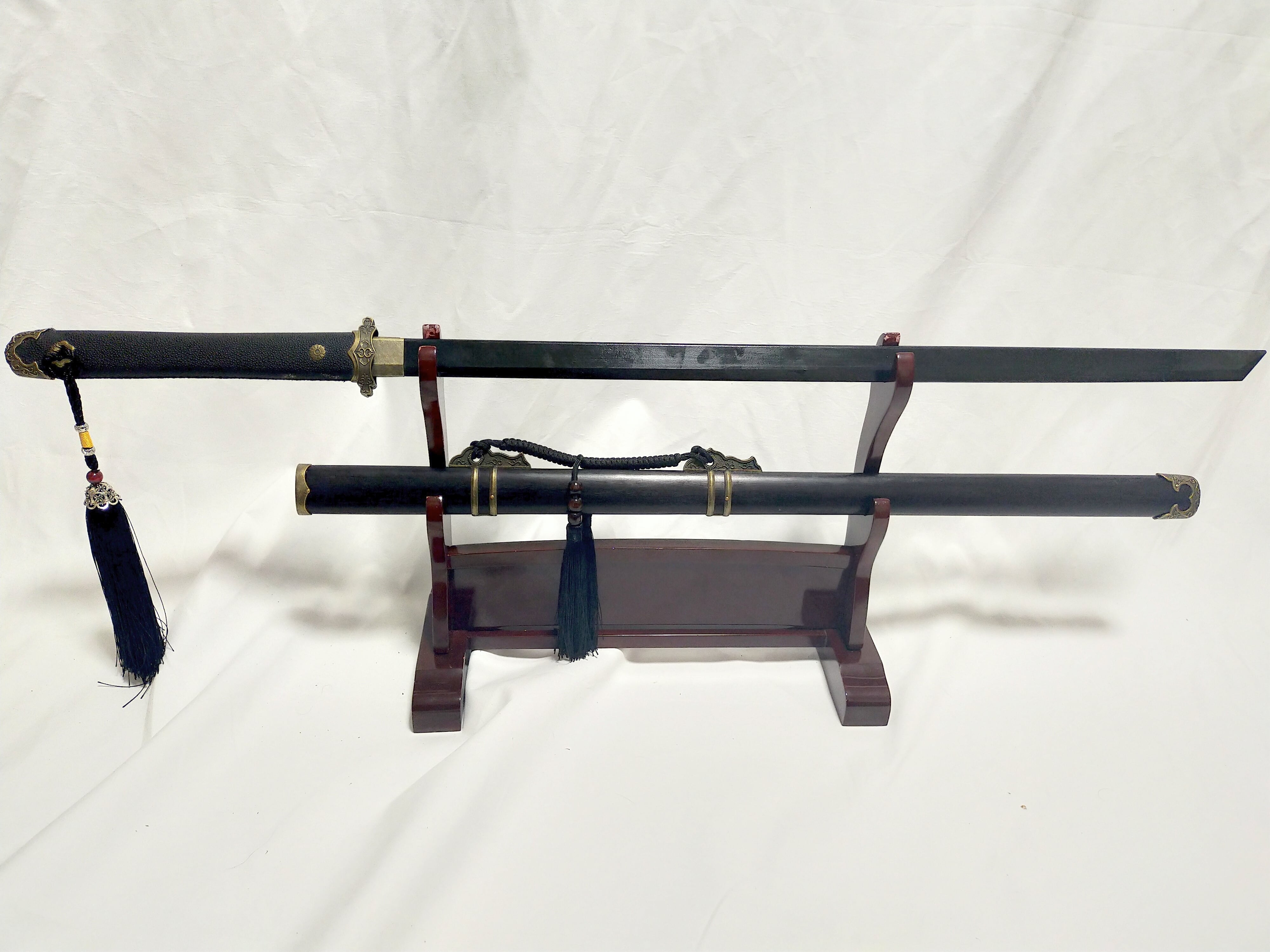 竜の戦い剣（瓦溝酸枝木タイプ） 古兵器 ねじこむ 武具 刀 