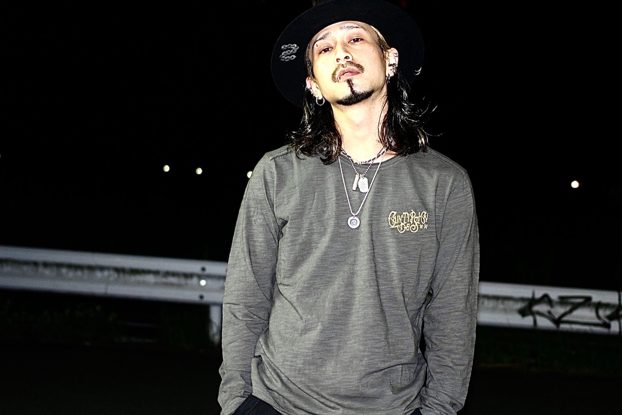 F$IDEA Double Cross Born Ashtray Necklace