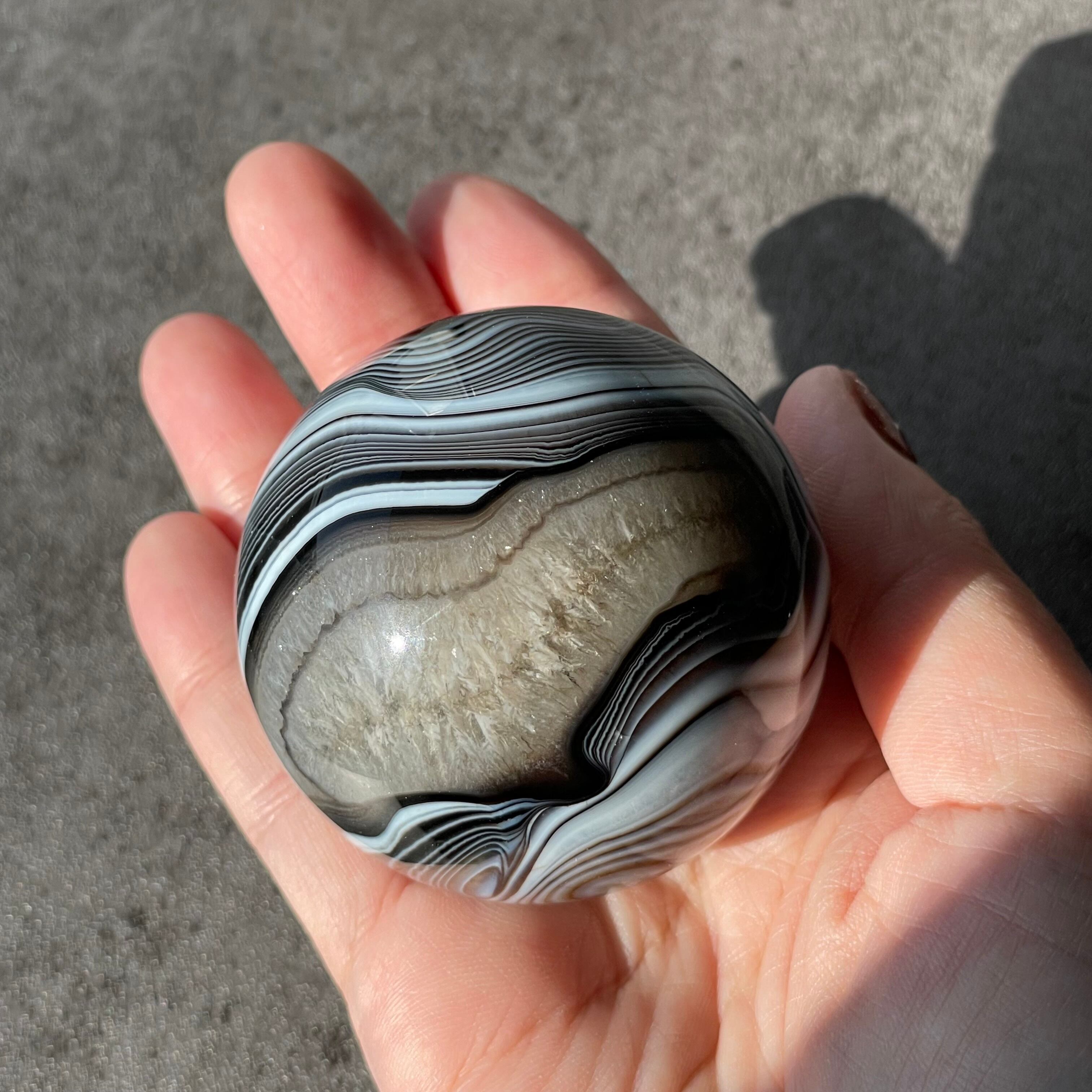 マダガスカル産♦︎Sardonyx サードニクス|Sphere スフィア|天然石