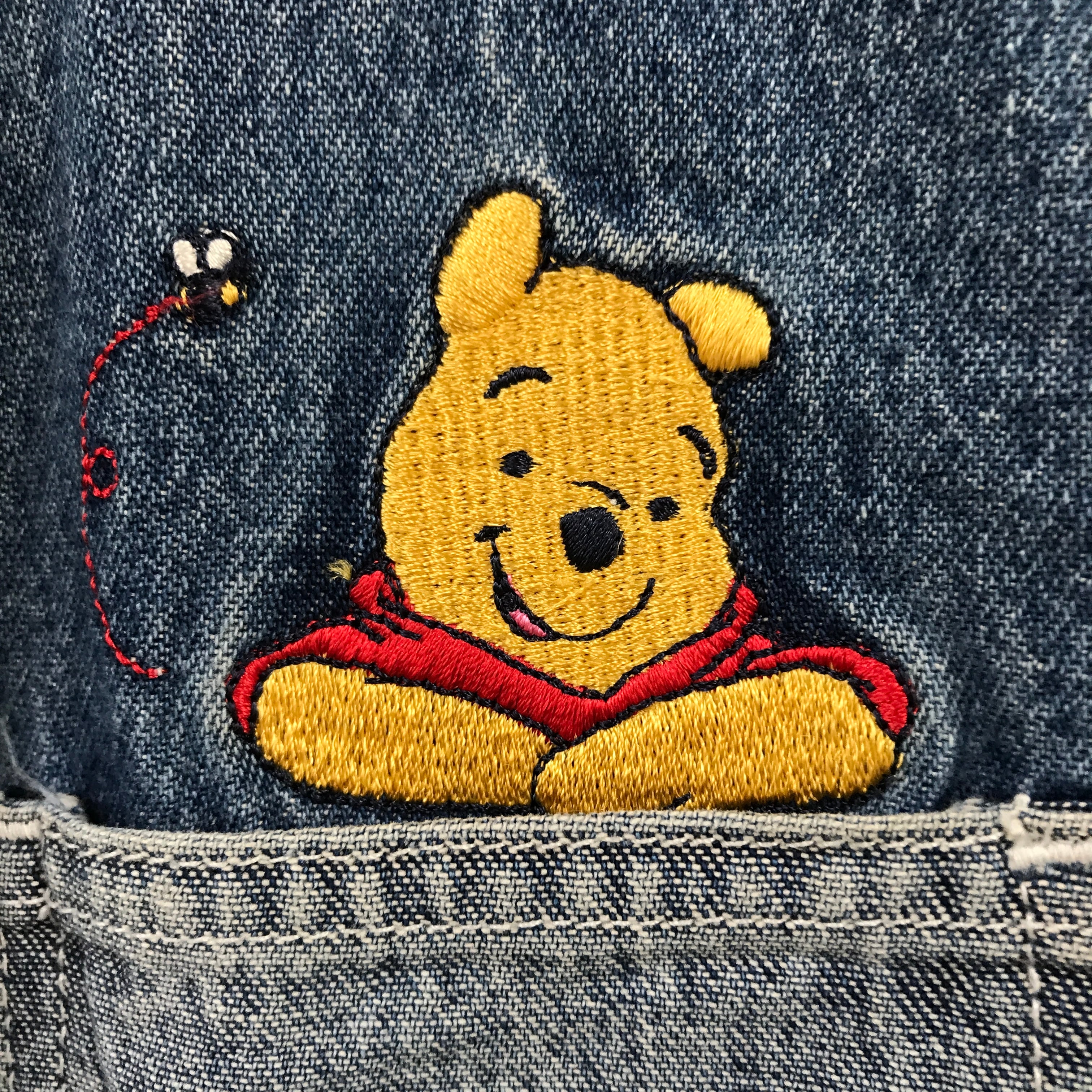 ウォルト・ディズニー Phoo くまのプーさん 刺繍入り デニムシャツ