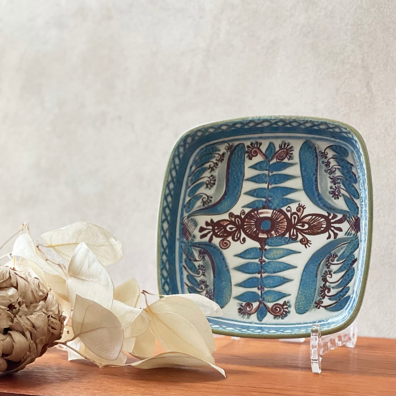 Royal Copenhagenロイヤルコペンハーゲン「TENERAテネラ」角皿  