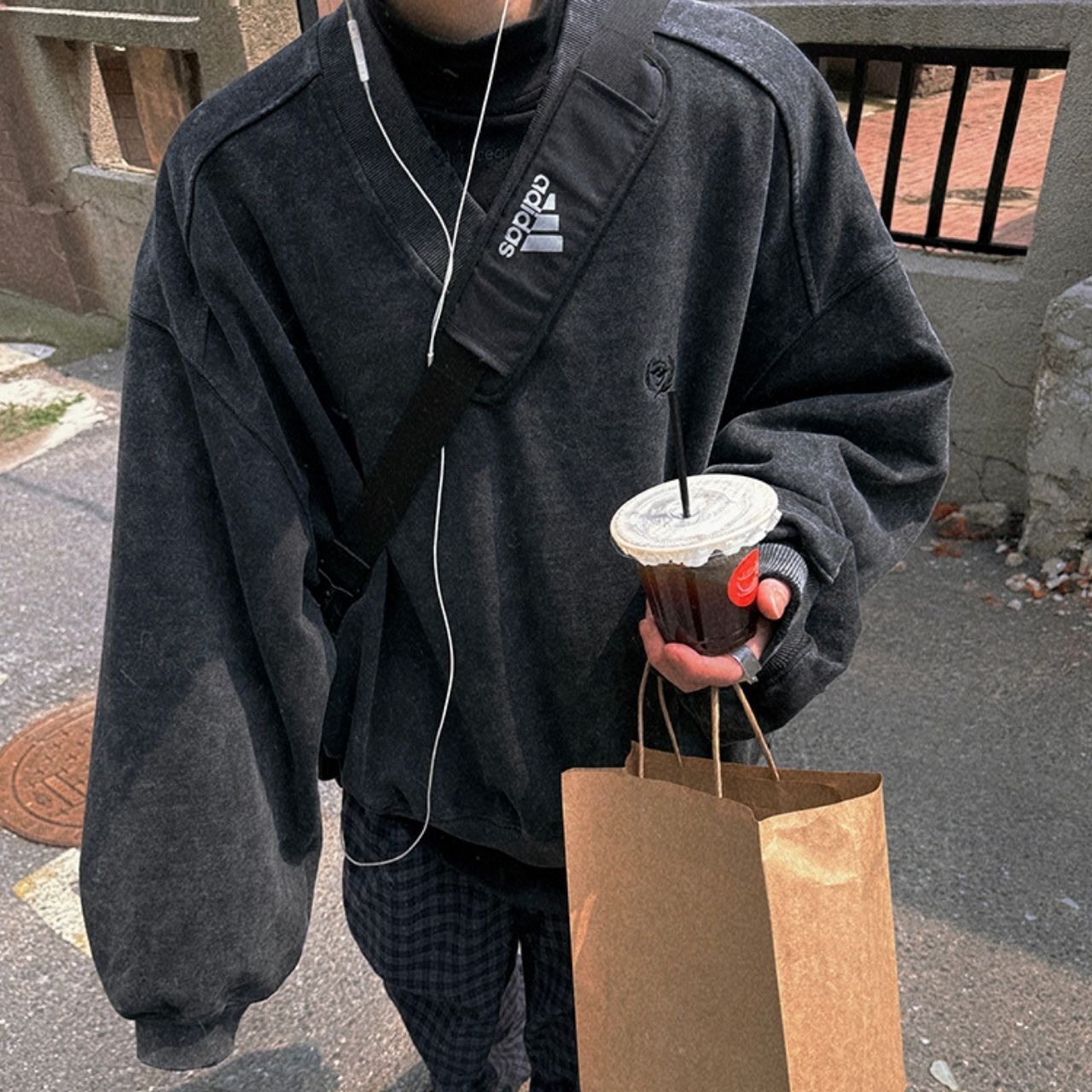 ショートワイドヴィンテージ調スウェット　1109